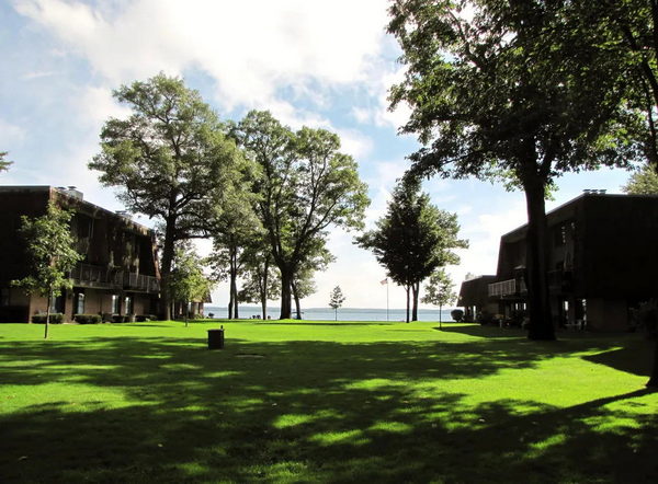 Hotel Berdel - Lake Shore East Condos